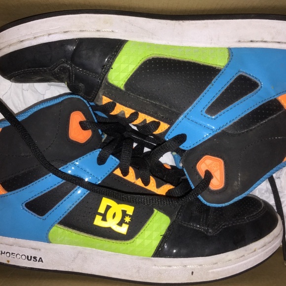 turquoise dc shoes